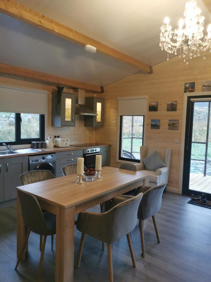 The Lodge Mountain View Log Cabin , Attymass Ballina Boyhollagh Εξωτερικό φωτογραφία